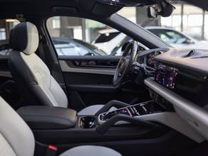 Thumbnail von Porsche Cayenne Coupé E-Hybrid, 21", AHK, Air, ACC, AHK, Pano