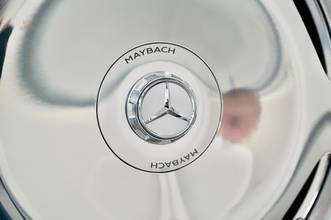 Thumbnail von Mercedes-Benz S 580 e 4Matic MAYBACH MODEL 2026 - FIRST CLASS / 4D