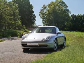 Thumbnail von Porsche 996 Carrera2 Tiptronic, original 47,000 km, complete first paint!