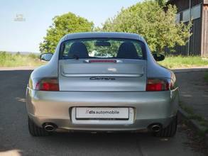 Thumbnail von Porsche 996 Carrera2 Tiptronic, original 47,000 km, complete first paint!