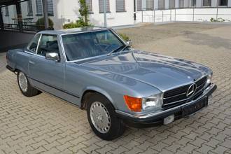 メルセデス・ベンツ SL 380 / W107 - 新品状態