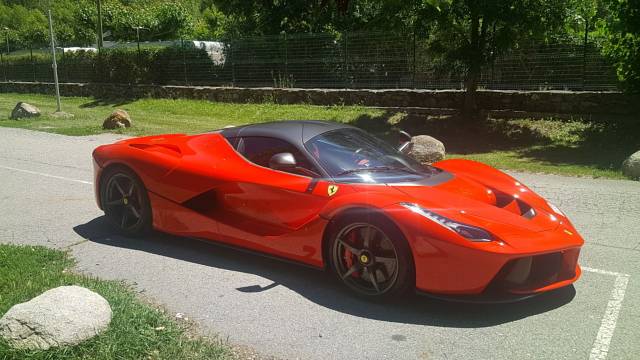 Ferrari  La  Ferrari