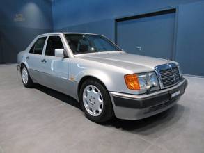 Thumbnail von 500 E (W124) *Collector's vehicle* Manufactured by Porsche*