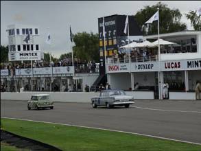 Thumbnail von Mercedes-Benz 300 SE -- 10x Goodwood Revival