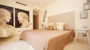 Thumbnail von Luxus-Wohnung in Sierra Blanca R2727791