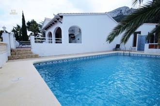 Thumbnail von ***Sehr schöne Villa mit Privat-Pool, komplett in 2012 renoviert***