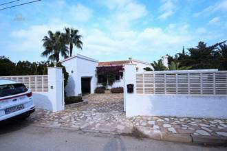 Thumbnail von ***Sehr schöne Villa mit Privat-Pool, komplett in 2012 renoviert***