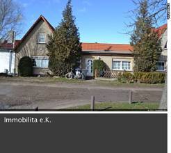 Bezugsfreies Handwerkerobjekt mit Garten und Garage