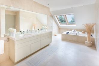 Thumbnail von Luxus-Villa in Los Monteros R2697371