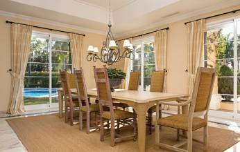 Thumbnail von Luxus-Villa in Los Monteros R2647832