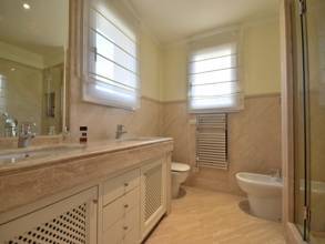 Thumbnail von Luxus-Wohnung in Nueva Andalucia R2587532
