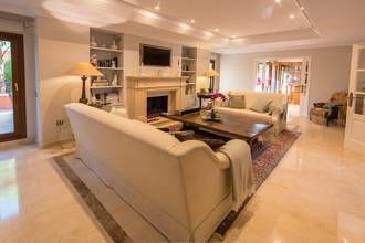 Thumbnail von Luxus-Villa in Los Monteros R2804150