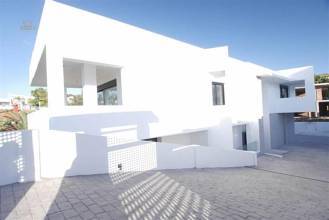 Thumbnail von Luxus-Villa in El Rosario R2807600