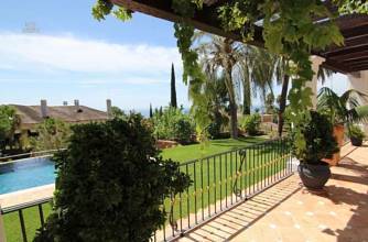 Thumbnail von Luxus-Villa in Sierra Blanca R2806271