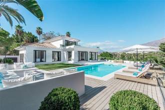 Luxus-Villa in Nueva Andalucia R2789939