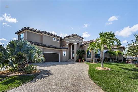 2204 SE 32nd Street