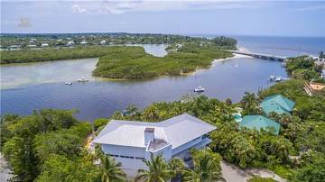 17101 Captiva Drive