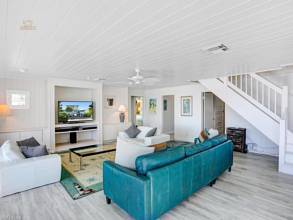 Thumbnail von 4280 Estero Boulevard