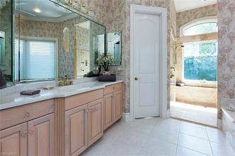 Thumbnail von 11410 Longwater Chase Court