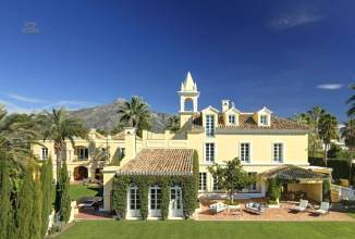 Luxus-Villa in Nueva Andalucia R2808248