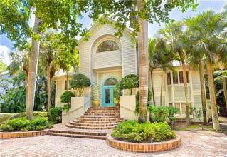 1323 Seaspray Lane