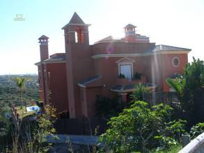 Thumbnail von Luxus-Villa in Rio Real R2348240