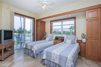 Thumbnail von 1251 S Seas Plantation Road