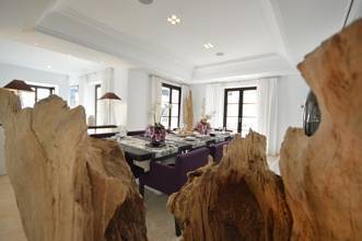 Thumbnail von Luxus-Villa in Sierra Blanca R2277218