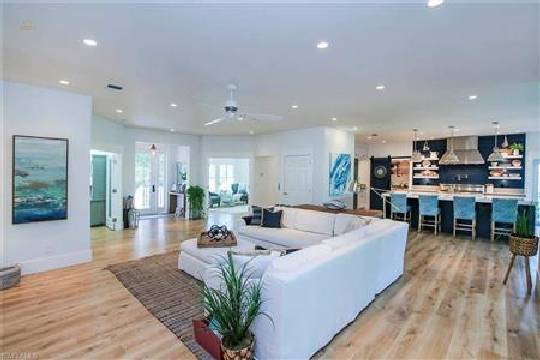 228 Violet Drive