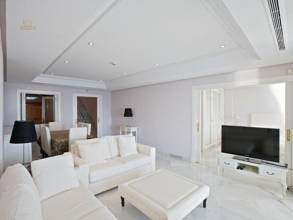 Thumbnail von Luxus-Wohnung in The Golden  Mile R2302982