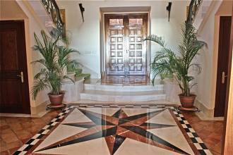 Thumbnail von Luxus-Villa in Sierra Blanca R2821757