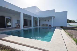 Thumbnail von Luxus-Villa in Cabopino R2820017