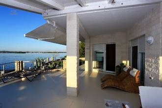 Thumbnail von Two houses with a pool in the first and second row of the sea on Pasman