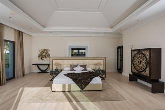 Thumbnail von Luxus-Villa in Sierra Blanca R2825156
