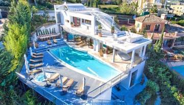 Luxus-Villa in Nueva Andalucia R2762258