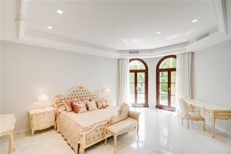 Thumbnail von Luxus-Villa in Marbella R2826047