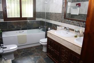 Thumbnail von Luxus-Villa in Los Arqueros R2791262