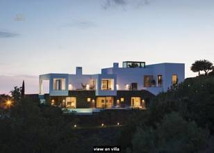 Luxus-Villa in Marbella R2539622