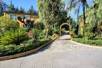 Thumbnail von Luxus-Villa in Benahavis R2834567