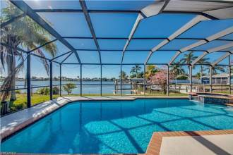 Thumbnail von 516 Cape Coral Parkway W Cape Coral, FL 33914