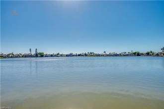 Thumbnail von 516 Cape Coral Parkway W Cape Coral, FL 33914