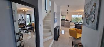 Thumbnail von Modern new-build villa with infinity pool and panoramic sea view, Crikvenica region