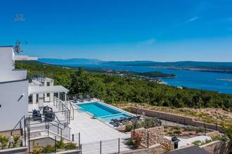 Thumbnail von Modern new-build villa with infinity pool and panoramic sea view, Crikvenica region