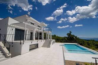 Thumbnail von Modern new-build villa with infinity pool and panoramic sea view, Crikvenica region