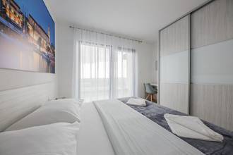 Thumbnail von Modern villa with swimming pool and sea view, Split region