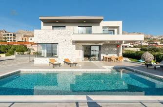 Thumbnail von Modern villa with swimming pool and sea view, Split region