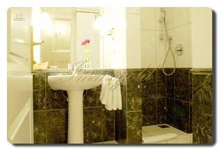 Thumbnail von Immogold, Ungarn, MWS 15-042-MWOH Schloßhotel mit Pferdestall