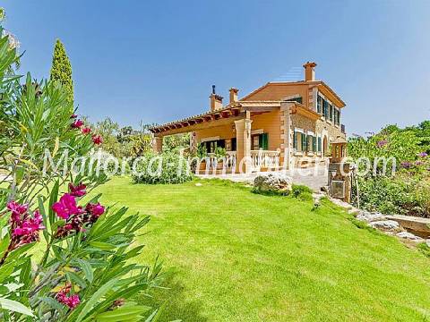 FINCA MIT PANORAMABLICK UND SEPARATEM GÄSTEHAUS