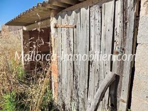 Thumbnail von PROPERTY IN VILLAGE LOCATION