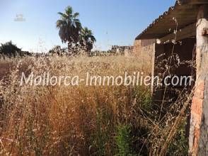 Thumbnail von PROPERTY IN VILLAGE LOCATION